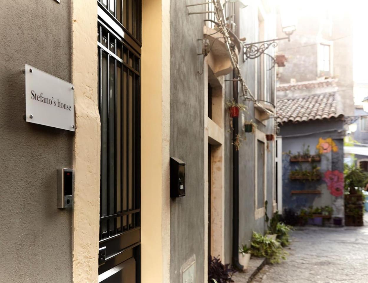 Stefano'S House Villa คาตาเนีย ภายนอก รูปภาพ